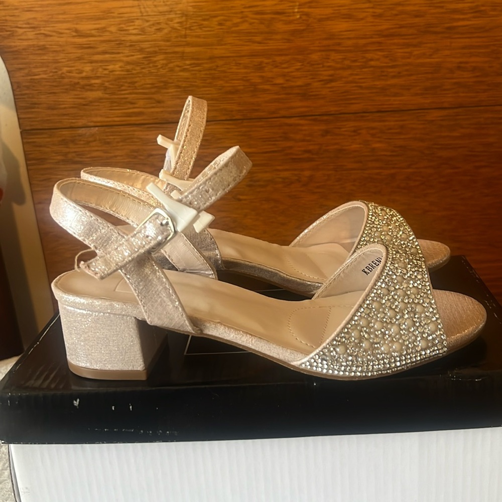 Girls Champagne Dress Shoe - NWT